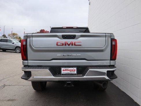 New 2026 GMC Sierra 2500 SLT w/ SLT Convenience Package image 6
