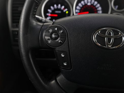 Used 2012 Toyota Tundra Limited image 25