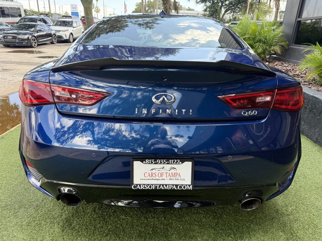 Used 2017 INFINITI Q60 3.0t w/ Premium Plus Package 3.0T RWD image 5