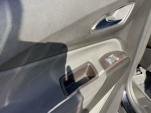 Used 2022 Chevrolet Equinox RS w/ RS Leather Package image 20