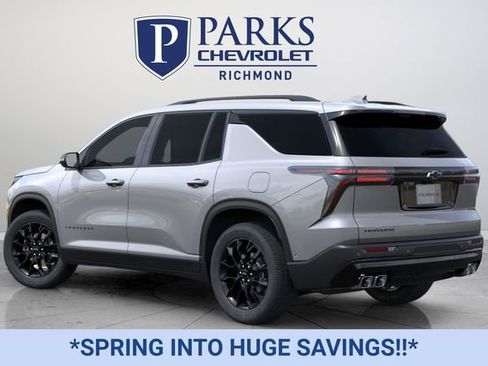 New 2026 Chevrolet Traverse LT image 3