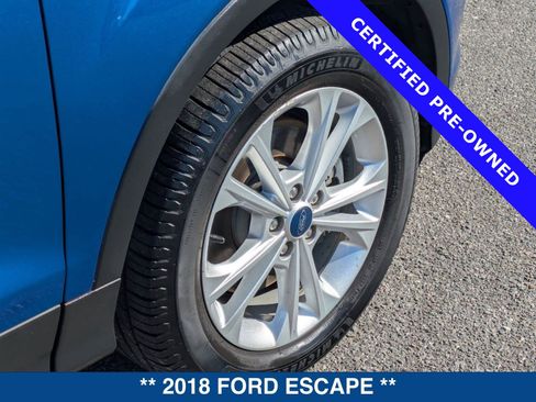 Certified 2018 Ford Escape SE w/ SE Sync 3 Package image 12