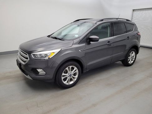 Used 2018 Ford Escape SEL AWD/4WD image 2