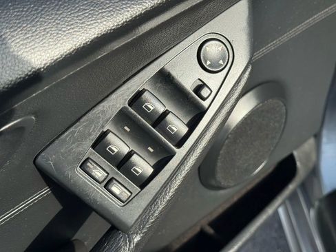 Used 2006 BMW 650i Convertible image 21