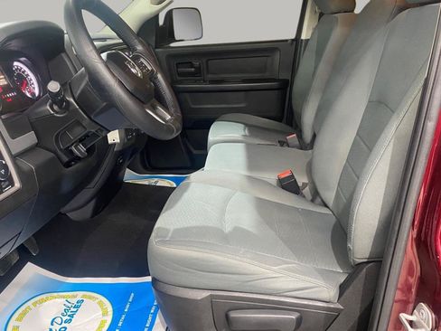 Used 2018 RAM 1500 Express AWD/4WD image 14
