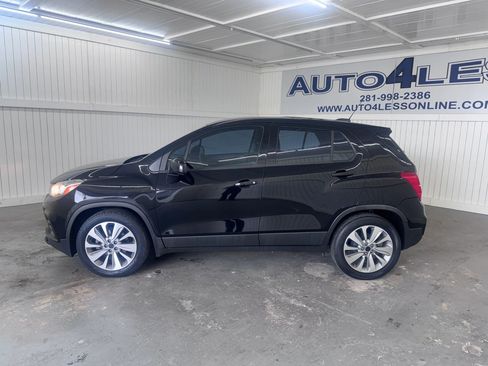 Used 2018 Chevrolet Trax LS FWD image 8