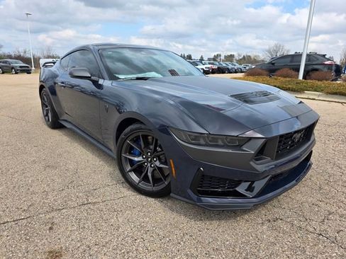 New 2026 Ford Mustang Dark Horse image 2