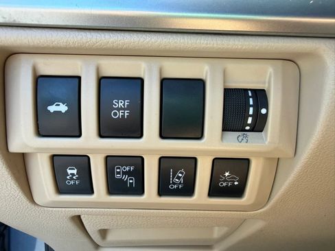 Used 2016 Subaru Legacy 3.6R Limited AWD/4WD image 25