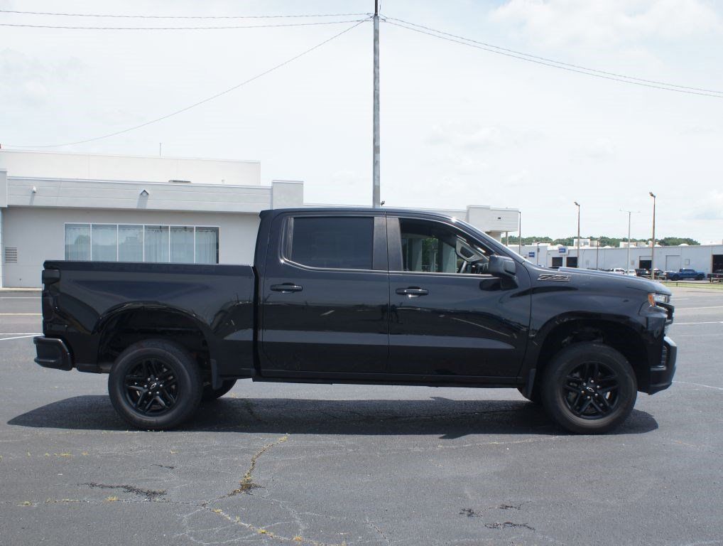 Used 2022 Chevrolet Silverado 1500 LT Trail Boss w/ LPO, Dark Essentials Package AWD/4WD image 19