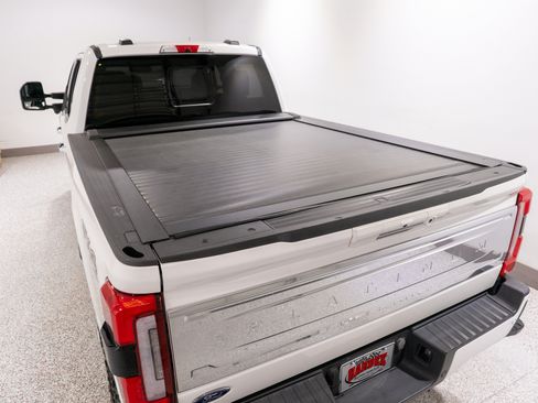 Used 2024 Ford F250 Platinum AWD/4WD image 11