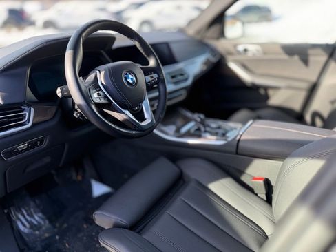 Used 2022 BMW X5 xDrive45e w/ Climate Comfort Package image 14