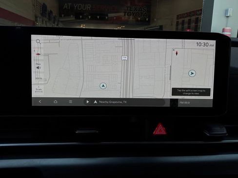 Used 2026 Kia Carnival FWD image 36