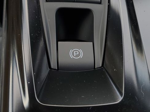 New 2026 Toyota Camry SE image 28