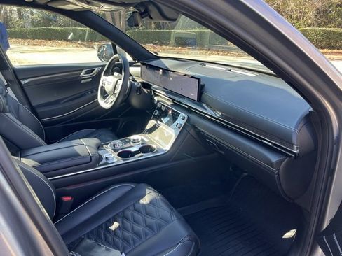 Used 2025 Genesis GV80 3.5T e-SC image 11
