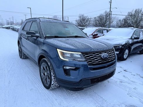 Used 2018 Ford Explorer Sport w/ Equipment Group 401A image 5