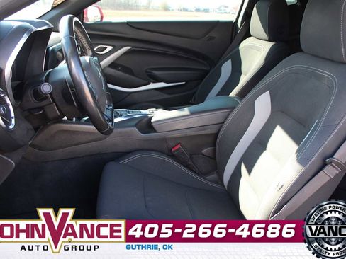 Used 2019 Chevrolet Camaro LT image 20