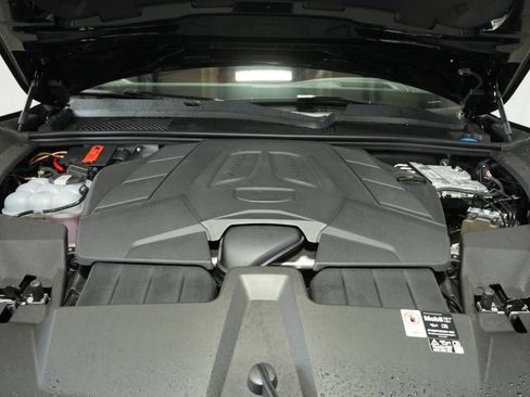 New 2026 Porsche Cayenne image 29