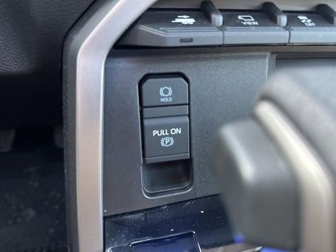 Used 2025 Toyota Tundra Limited image 37