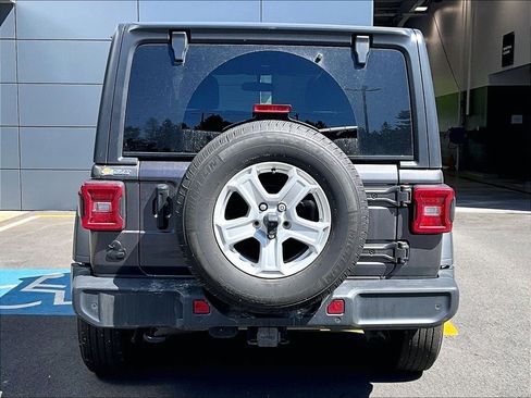Used 2021 Jeep Wrangler Sport AWD/4WD image 5