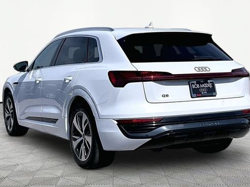 Used 2024 Audi Q8 e-tron Premium AWD/4WD image 12