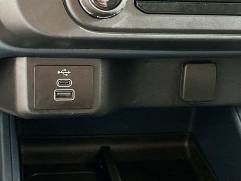 Used 2025 Ford Maverick XL FWD image 17