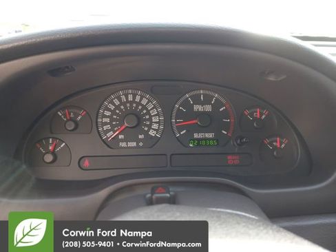 Used 2001 Ford Mustang GT image 14