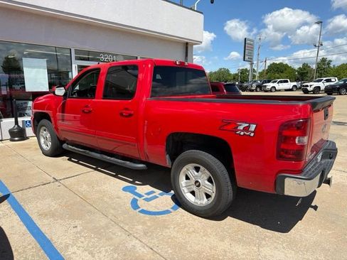 Used 2011 Chevrolet Silverado 1500 LT w/ All-Star Edition AWD/4WD image 2