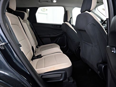 Used 2022 Ford Escape SE w/ Convenience Package image 27