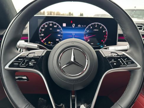 New 2026 Mercedes-Benz S 580 4MATIC Sedan image 23