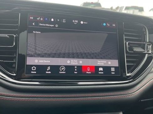 Used 2025 Dodge Durango GT AWD/4WD image 41