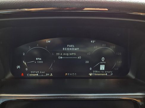 Certified 2023 Lincoln Nautilus Reserve AWD/4WD image 15