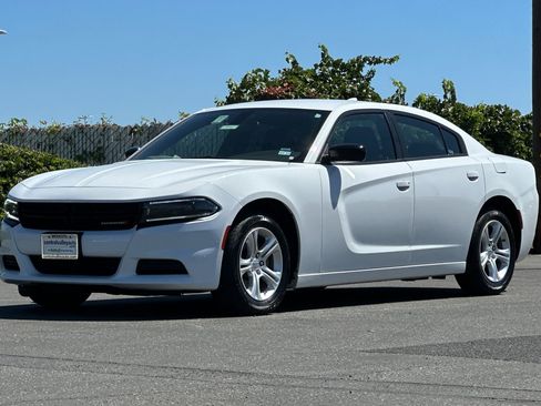 Used 2023 Dodge Charger SXT image 8