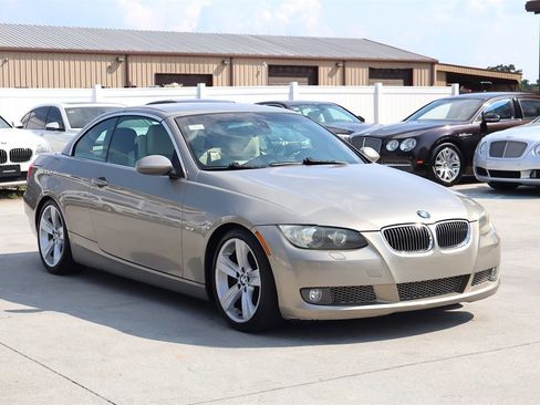 Used 2009 BMW 335i Convertible RWD image 17