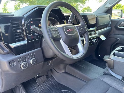 New 2026 GMC Sierra 1500 Elevation w/ X31 Off-Road Package AWD/4WD image 13