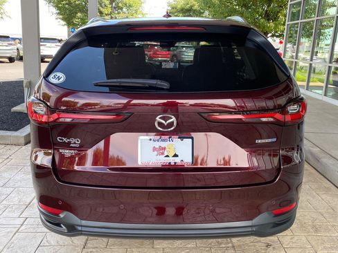 Used 2024 MAZDA CX-90 Plug-In Hybrid w/ Premium Pkg AWD/4WD image 6