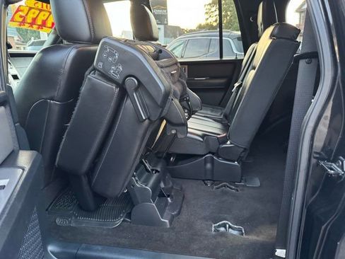Used 2015 Ford Expedition EL XLT w/ Equipment Group 202A image 23