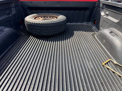 Used 2010 GMC Sierra 1500 SL image 19