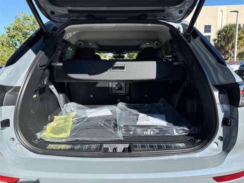 New 2026 Mitsubishi Outlander SE image 28