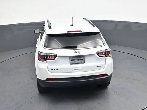 Used 2024 Jeep Compass Latitude AWD/4WD image 25
