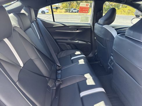 New 2026 Toyota Camry SE image 29