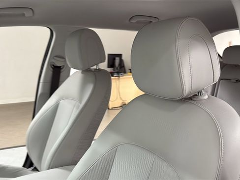 Used 2022 Hyundai Ioniq 5 SEL w/ Cargo Package image 13