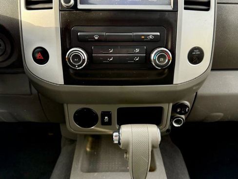 Used 2019 Nissan Frontier S image 26