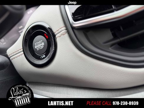 New 2026 Jeep Compass Limited w/ Sun, Sound & Navigation Group image 17