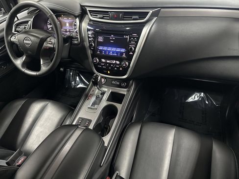 Used 2024 Nissan Murano SV w/ SV Midnight Edition Package image 12
