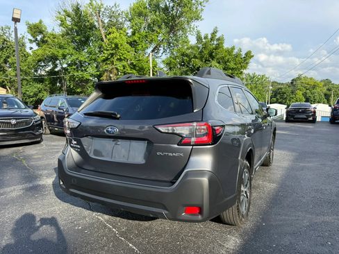 Used 2025 Subaru Outback Premium w/ Popular Package #1A AWD/4WD image 6