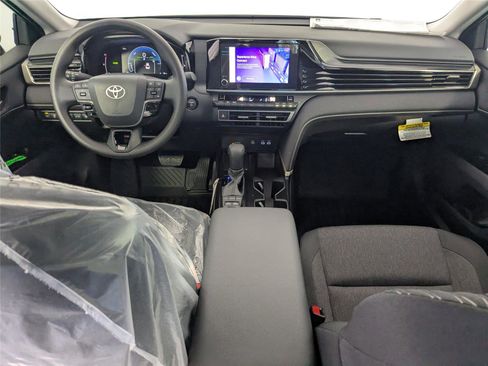 New 2026 Toyota Camry LE image 25