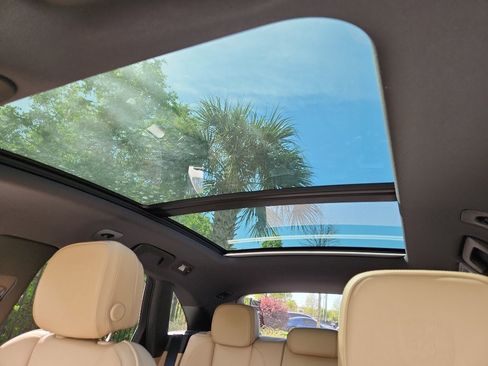 New 2026 Porsche Macan image 39