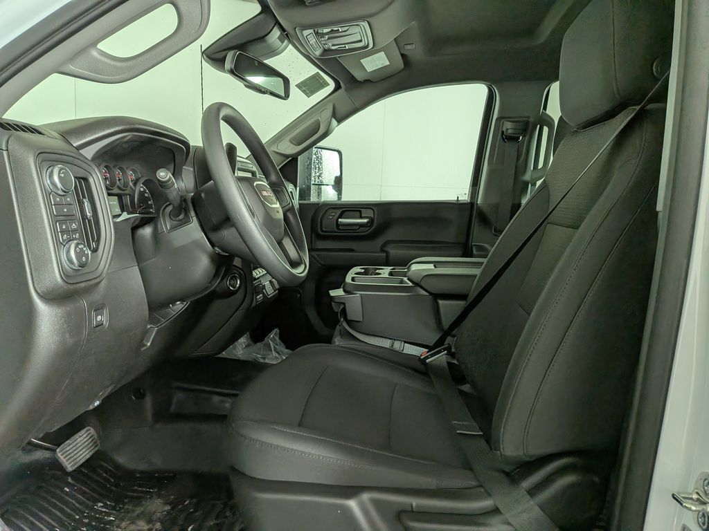 New 2026 GMC Sierra 2500 Pro w/ 1SA Pro Safety Plus Package AWD/4WD image 15