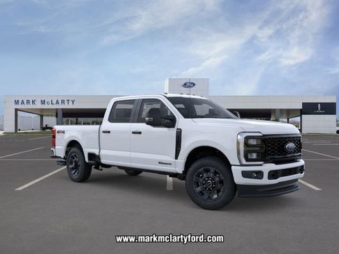 New 2026 Ford F250 XL w/ STX Appearance Package AWD/4WD image 7