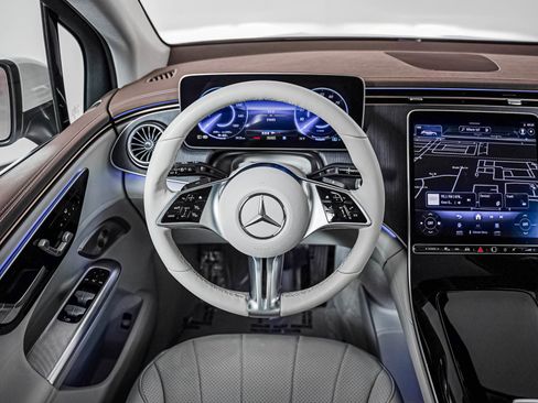 Certified 2023 Mercedes-Benz EQE 350+ 4MATIC SUV image 10